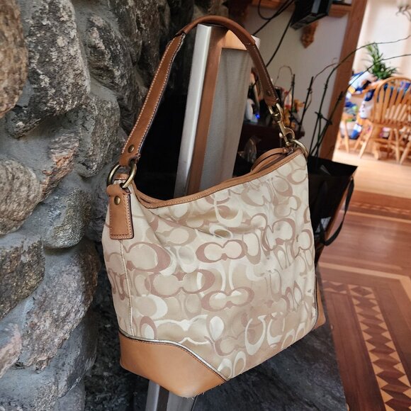 COACH Vintage D1093-F15667 Chelsea Optic C Tan/Brown Hobo Bag - Picture 4 of 16